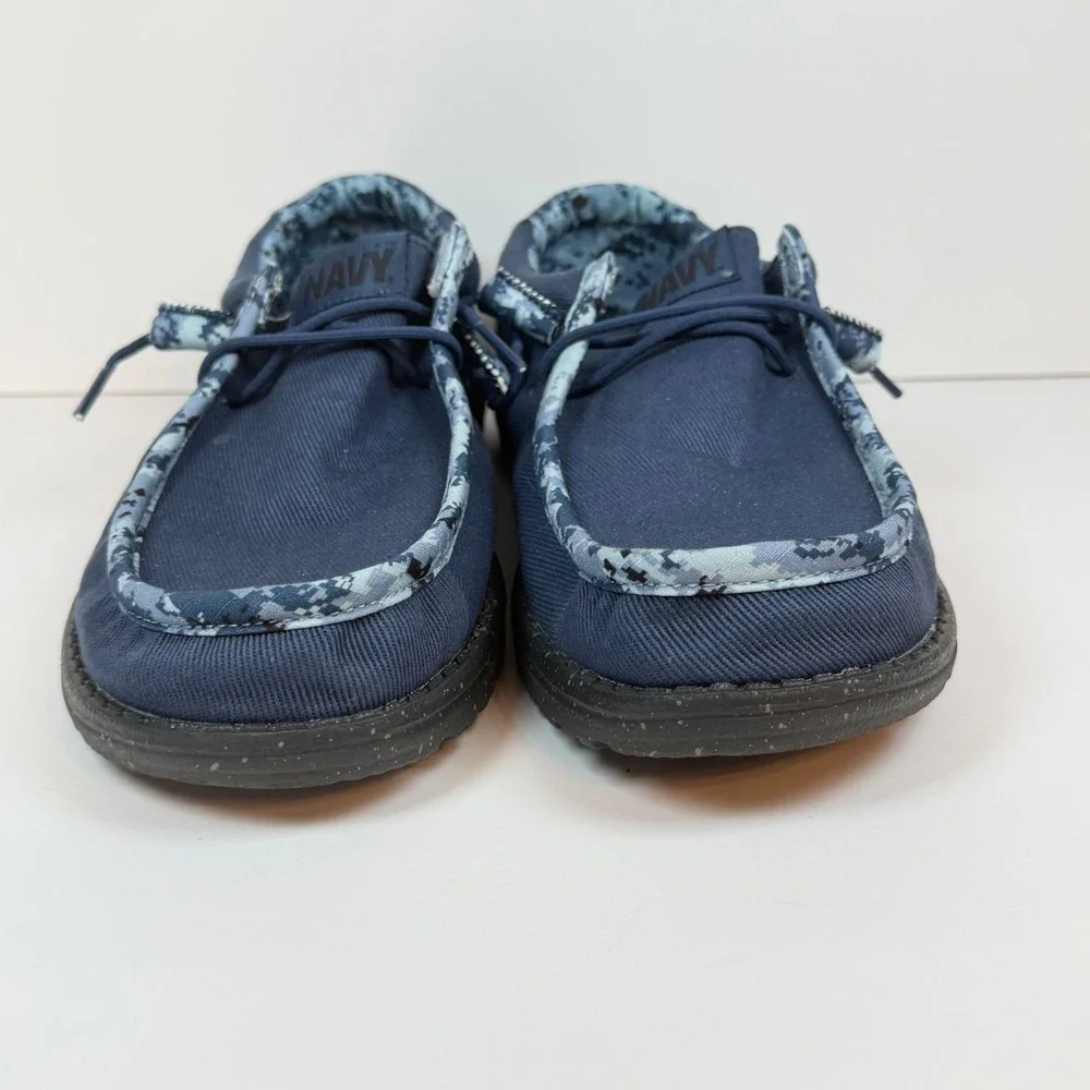 Hey Dude Mens Wally US Navy Size 10 Digital Camo Canvas Loafers Blue 43082-498